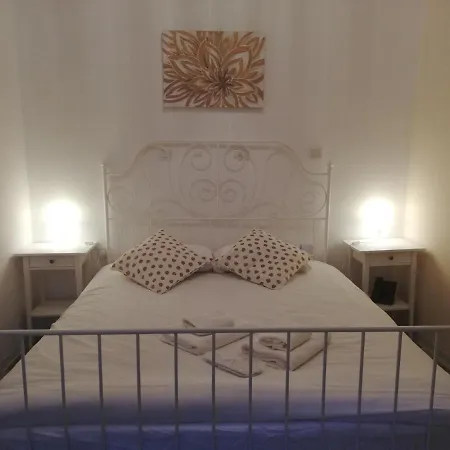 Edem Traditional House 여관