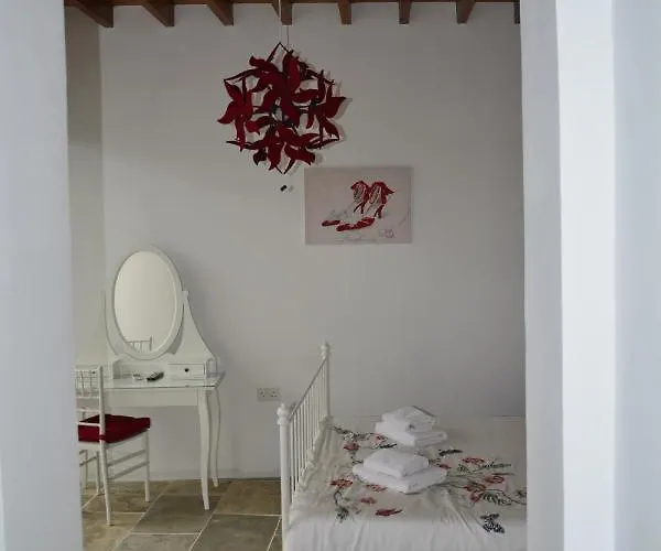 Edem Traditional House 4*