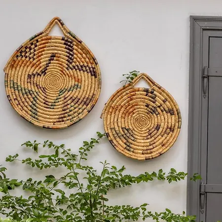 Edem Traditional House 拉纳卡