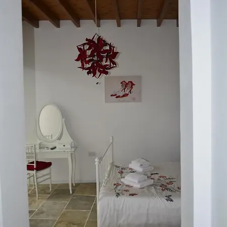 Edem Traditional House 4*