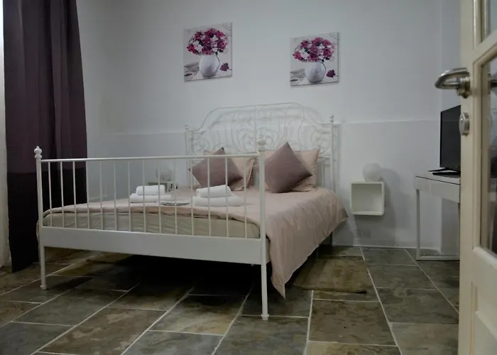 Estalagem Edem Traditional House